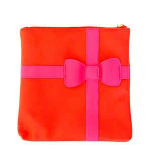 Studio DIY Present Bow Clutch